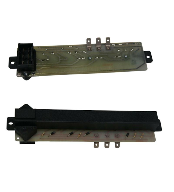 BLOK LAMPEK KONTROLNYCH MTZ ORYGINAŁ 3803.235