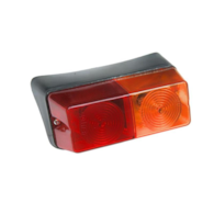 LAMPA TYLNA T25 PRAWA PLASTIK